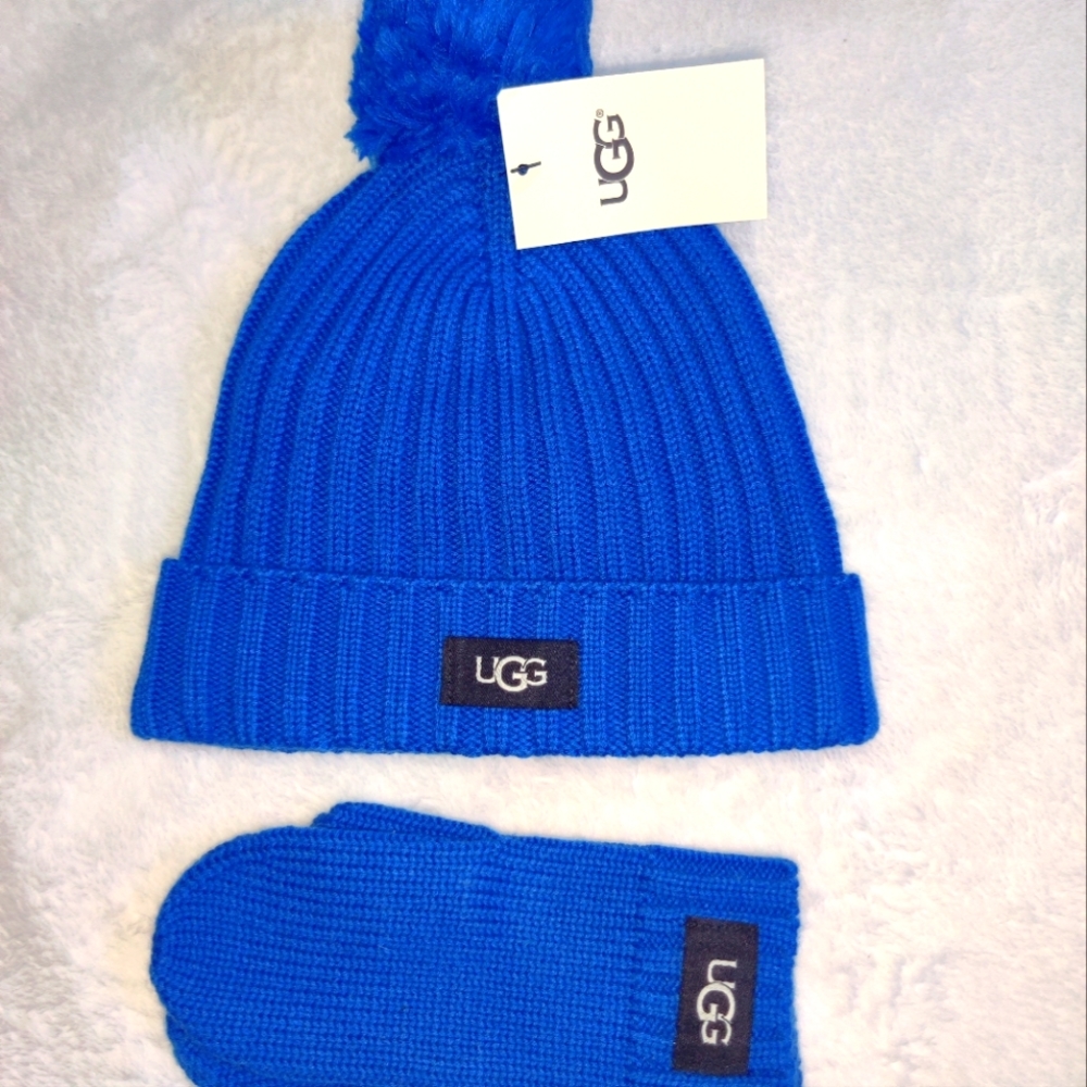 NWT UGG Beanie & Mittens - Picture 3 of 3